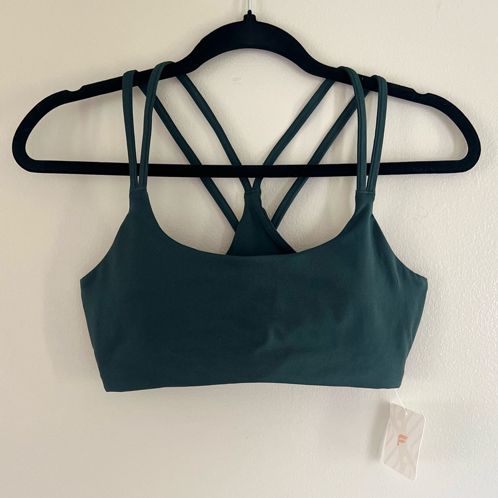 NWT Fabletics Low Impact Strappy Sports Workout Bra Activewear